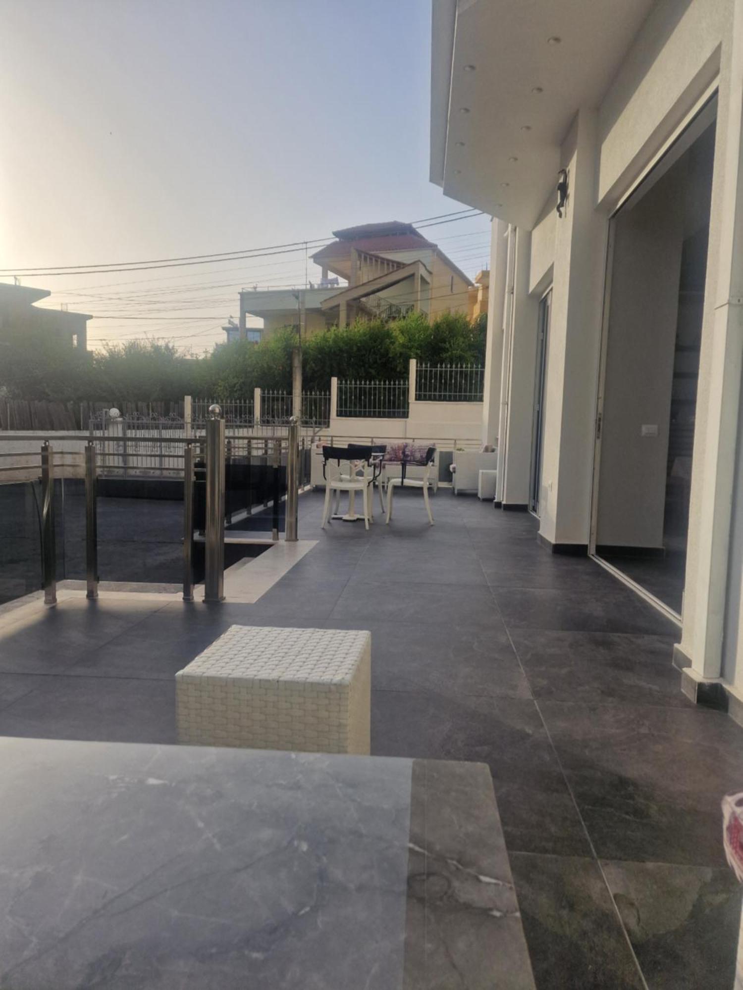 Villa Premium ดูร์เรส ภายนอก รูปภาพ